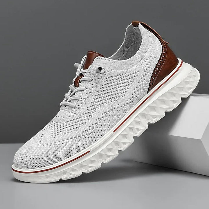 Orthopädische Herrenschuhe in breiter Passform