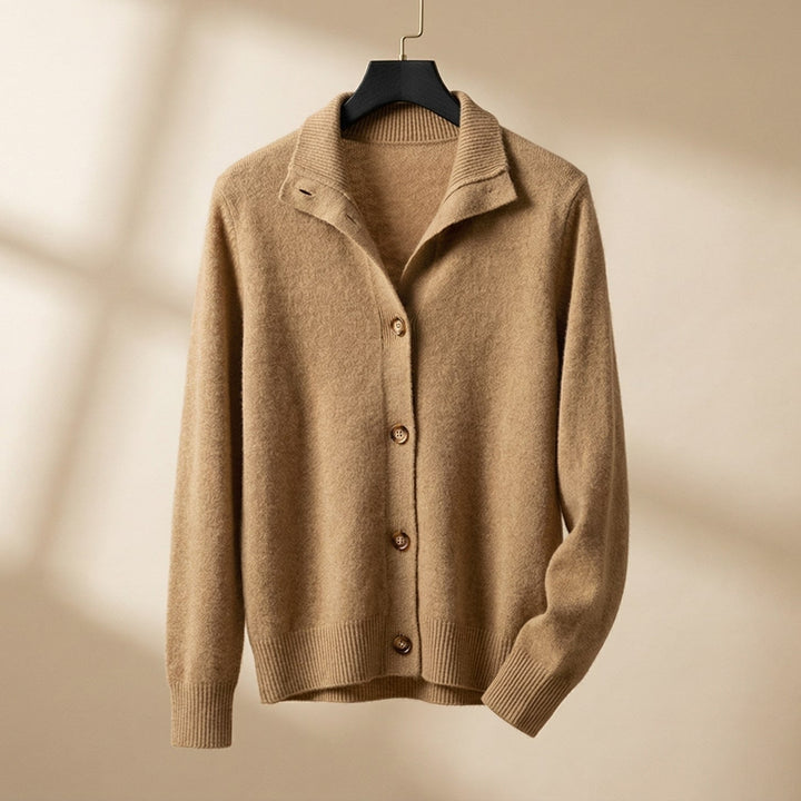 Jakob | Herren Strickjacke mit Kragen und Knopfleiste