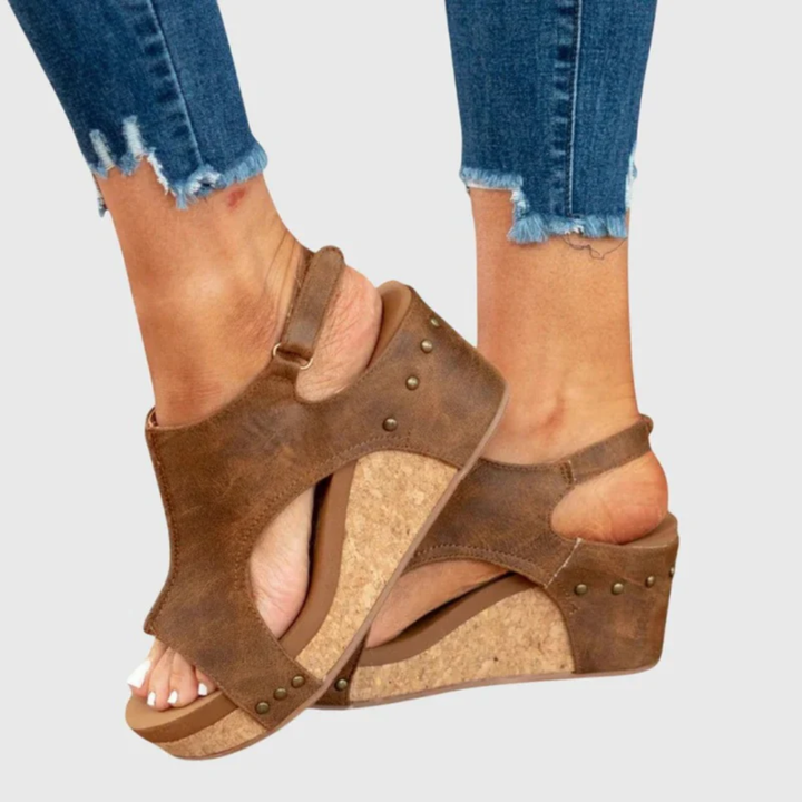 Meta | Damen Sandalen mit verstellbaren Riemen