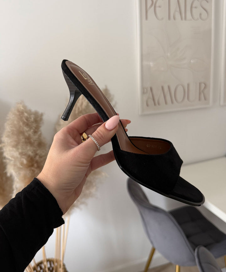 Kitten Heels Mila Schwarz Ladypolitan ♡