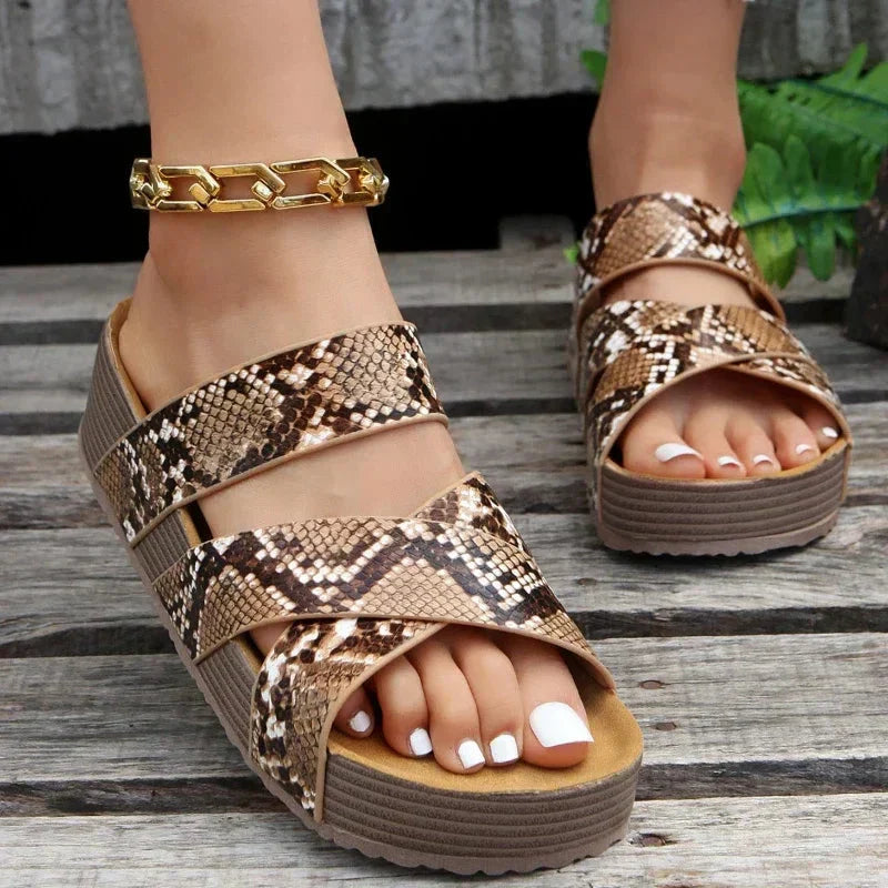 Anika - Bequeme orthopädische Sandalen für ganztägigen Komfort