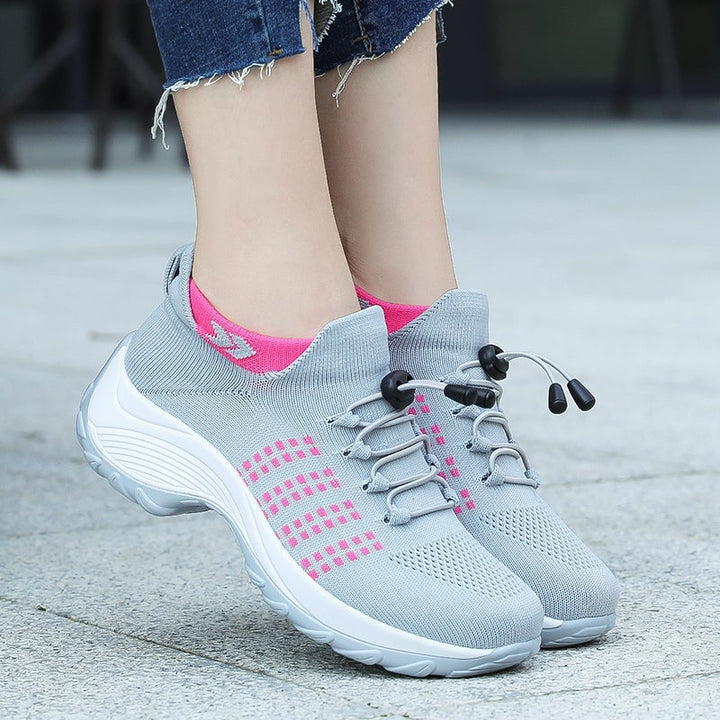 Orthopädische Damenschuhe mit breitem Leisten