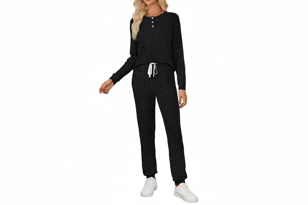 Rippenstrukturiertes zweiteiliges Set mit Langarmoberteil und Hose-Women Set-Alpenkind