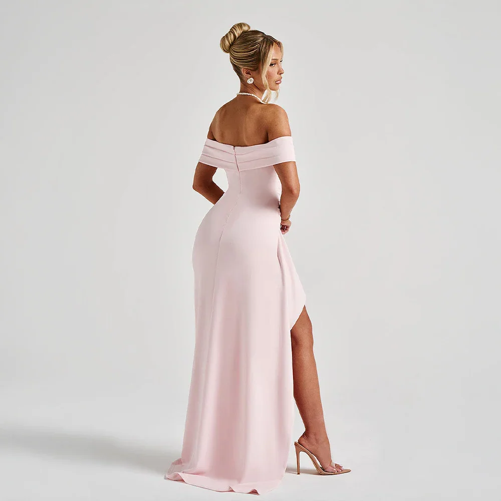 Maxikleid für Damen mit schulterfreiem Ausschnitt und Seitenschlitz