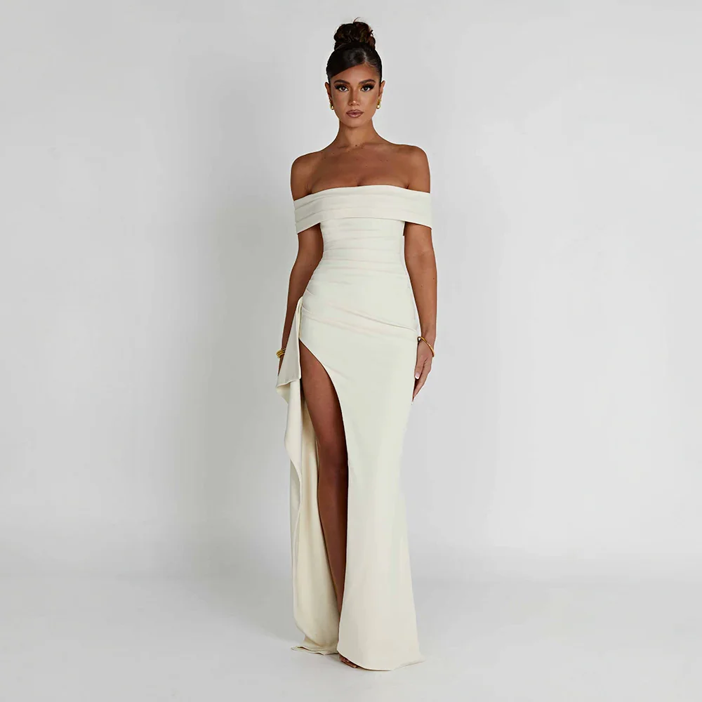 Maxikleid für Damen mit schulterfreiem Ausschnitt und Seitenschlitz