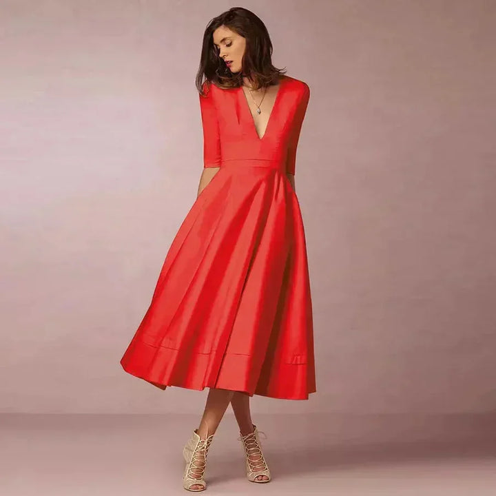 Midi-Kleid mit V-Ausschnitt, 3/4-Ärmeln & Taschen – A-Linie
