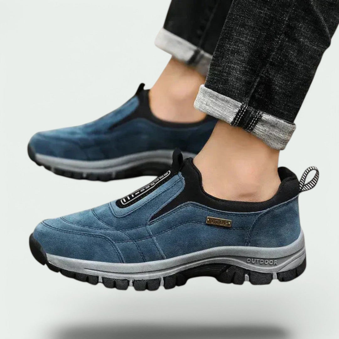 Orthopädische Wanderschuhe mit Profilsohle