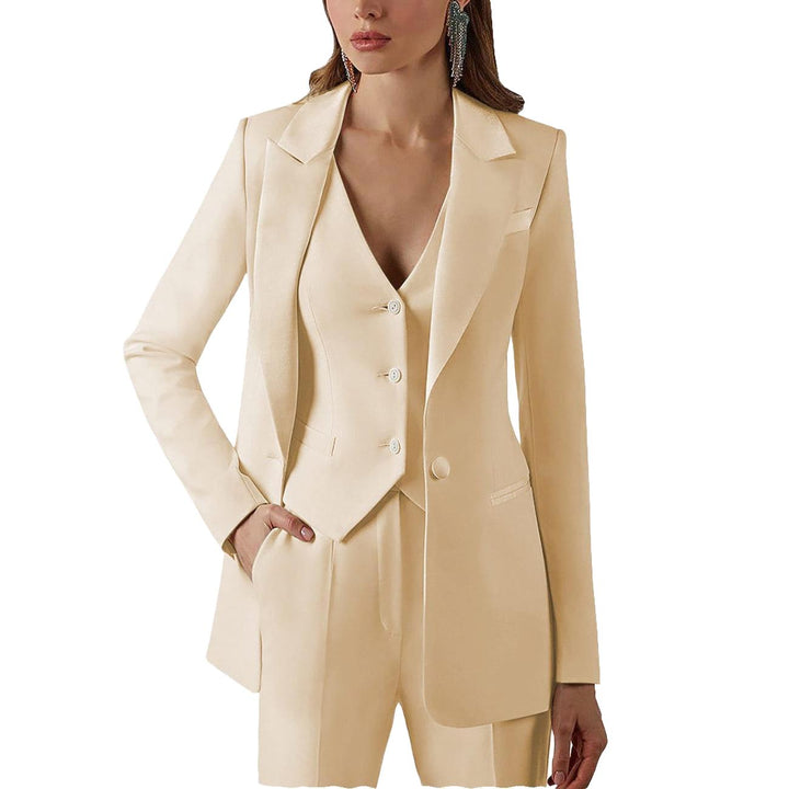 3-teiliger Damenanzug mit Spitzrevers | Blazer, Weste, Hose
