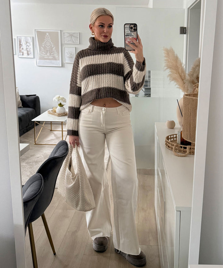 Extra Long Stretch Mid Waist Wide Leg Jeans Zerra Beige Ladypolitan ♡