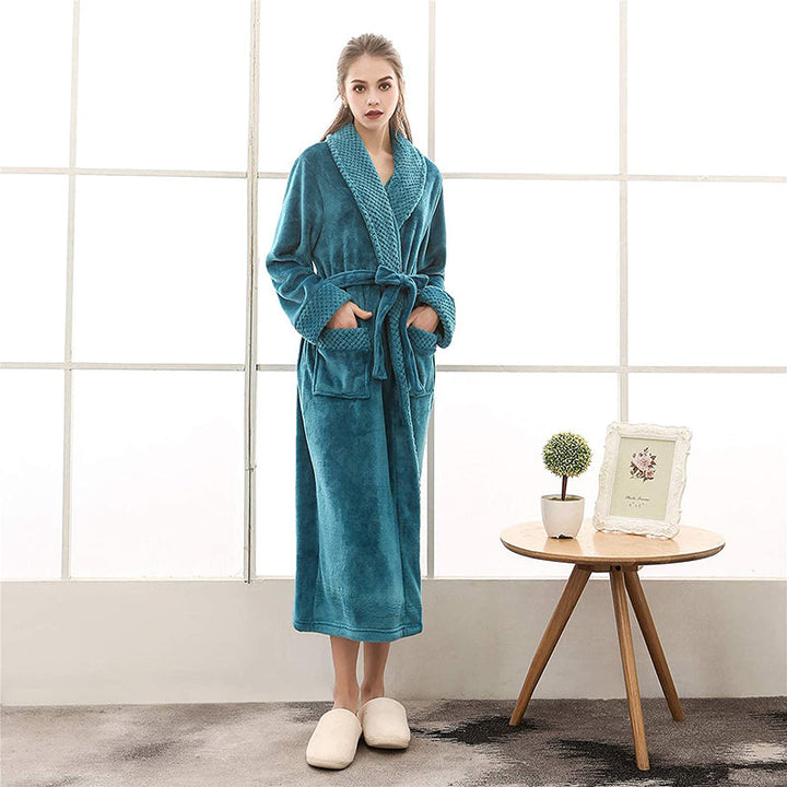 Unisex Bademantel lang mit Gürtel, Schalkragen und aufgesetzten Taschen-unisex-Alpenkind