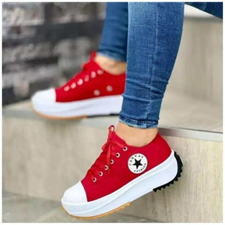 Orthopädische Schuhe mit Schnürschuh