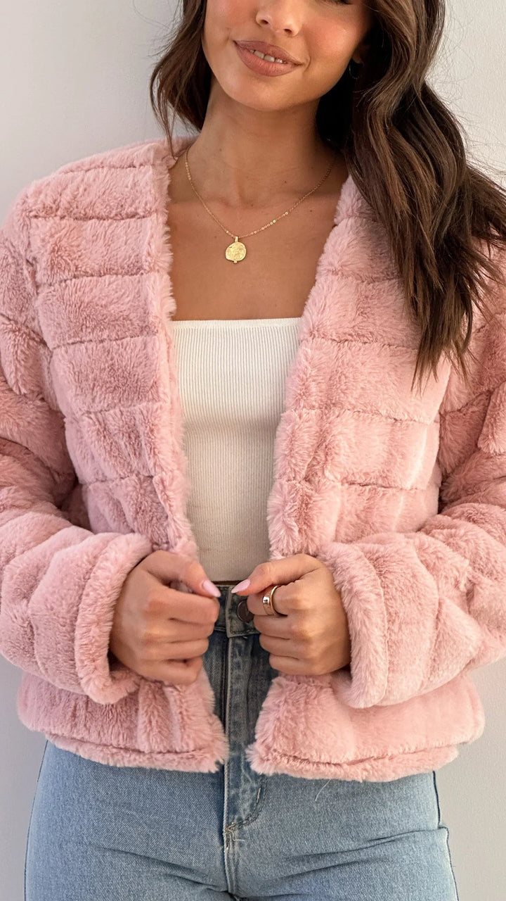 Kurze Damen-Übergangsjacke aus Kunstfell mit offenem Kragen