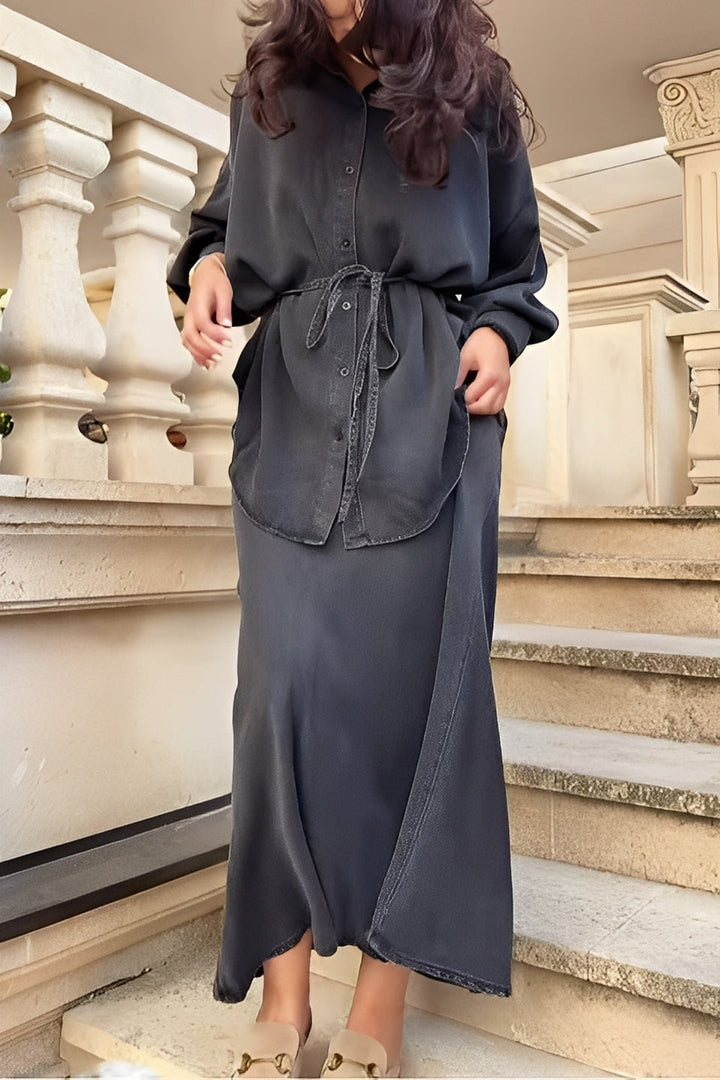 Damen-Zweiteiler: Bluse und Rock mit Bindeband