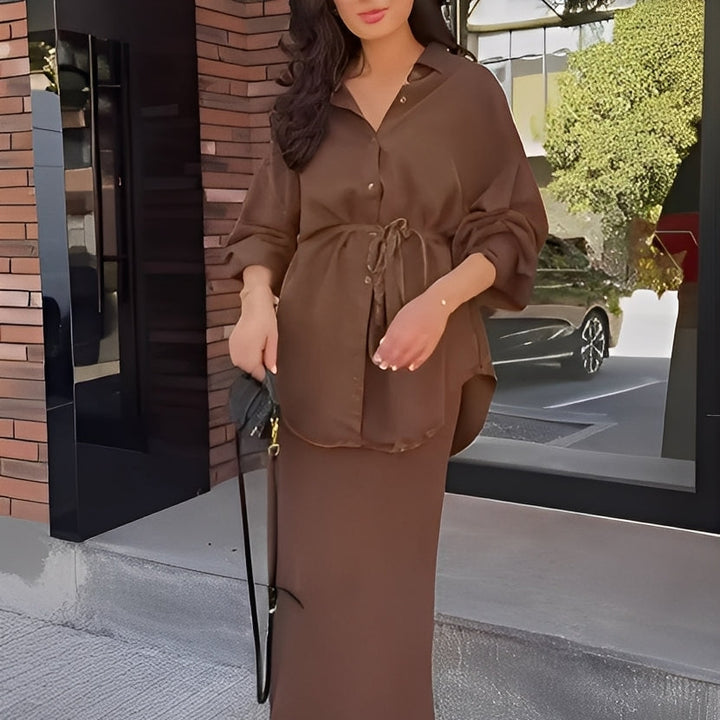 Damen-Zweiteiler: Bluse und Rock mit Bindeband