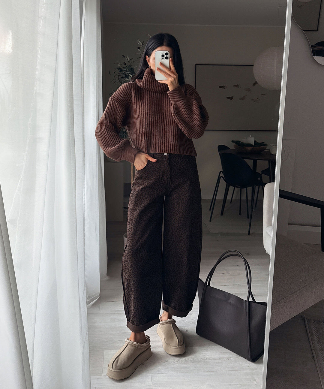 Rollkragen Pullover Yeni Dunkelbraun