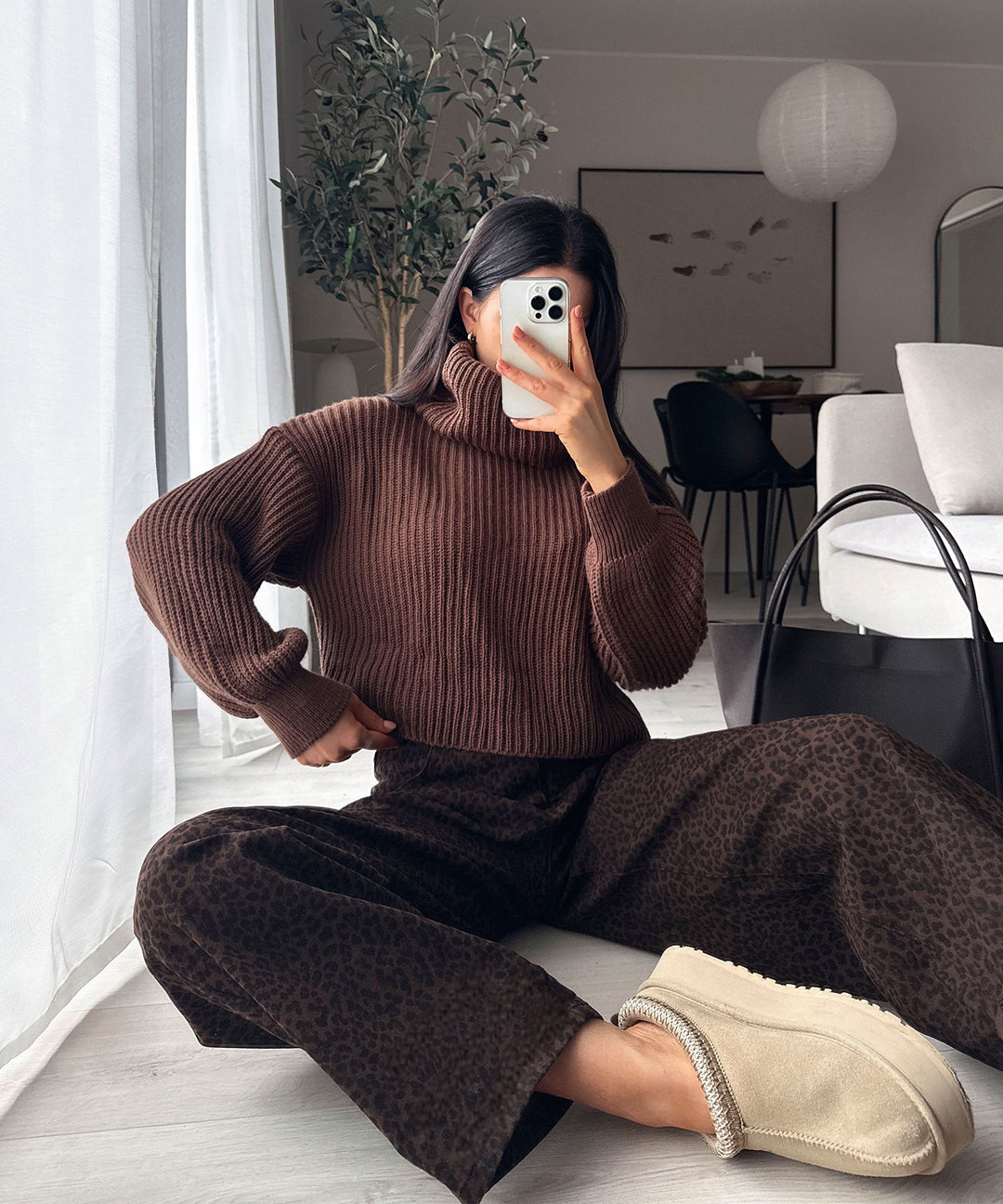 Rollkragen Pullover Yeni Dunkelbraun